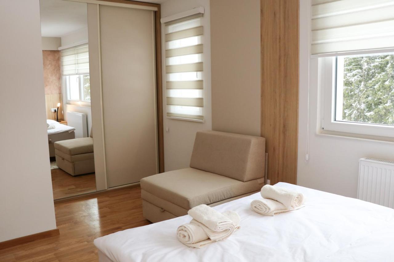 Apartmani Vidik - Groodvy House Яхорина Экстерьер фото