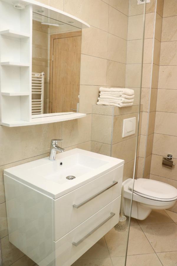Apartmani Vidik - Groodvy House Яхорина Экстерьер фото