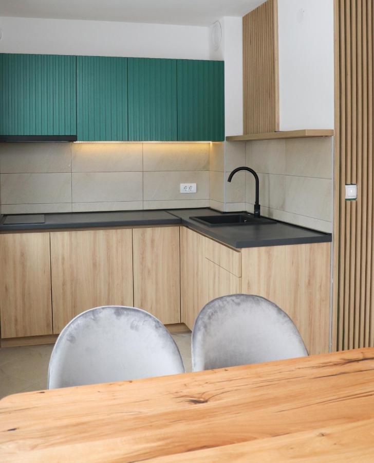 Apartmani Vidik - Groodvy House Яхорина Экстерьер фото